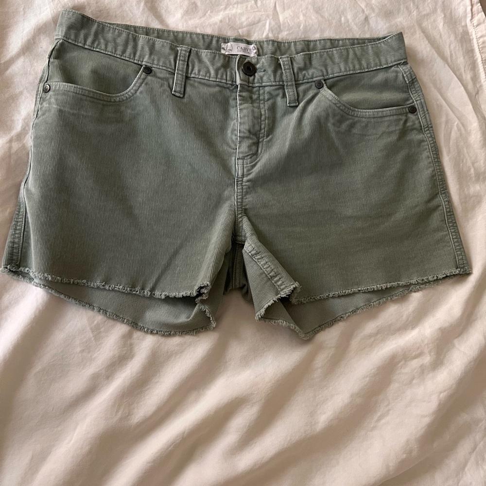 Carve Designs size 8 Soft Corduroy Shorts. Light olive color with raw hem